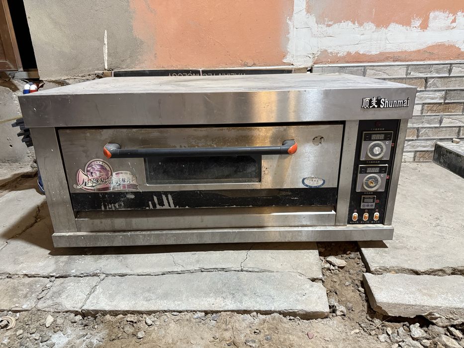 Pitsa pech, pishiriq va pitsalar uchun pech