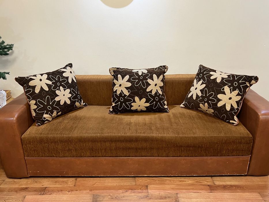 Canapea Extensibilă (Lemn Masiv) cu Ladă Spațioasă