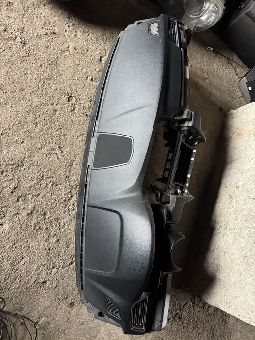 Арматурно табло бмв 5, ф10/ф11(armaturno tablo bmw 5, f10/f11)