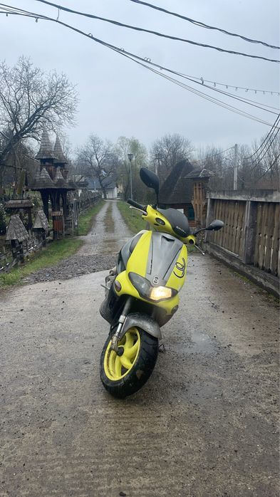 Scuter gilera runner