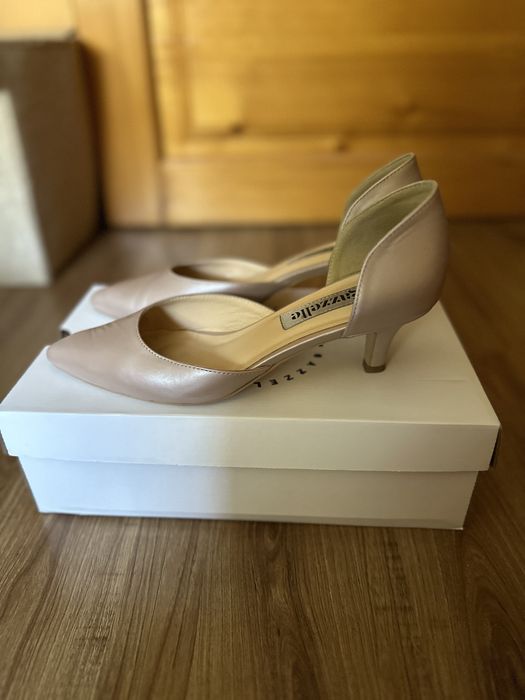 Pantofi Gazzelle Nude sidefat