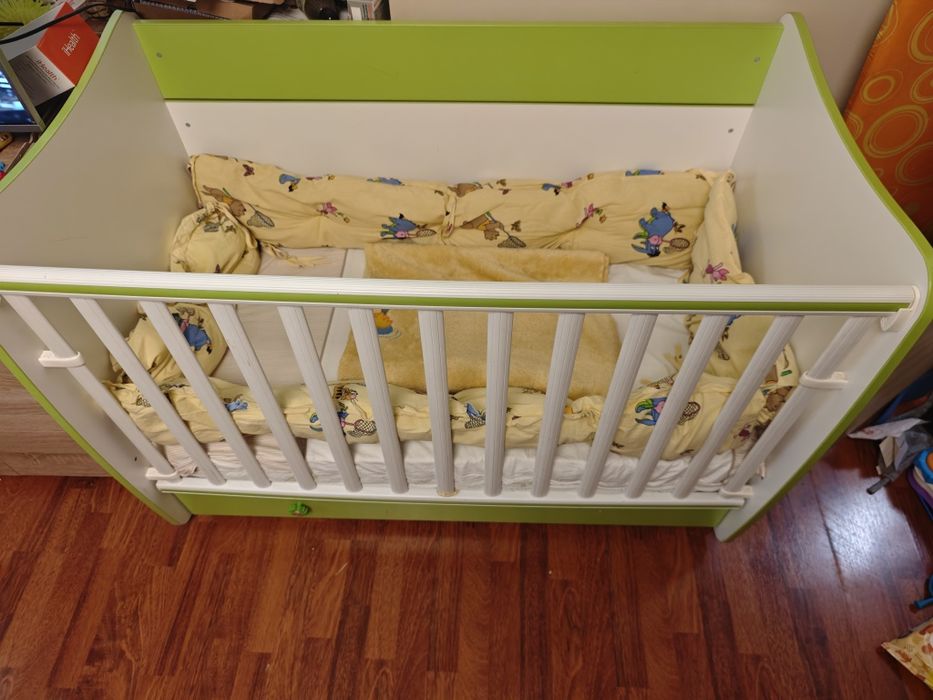 Бебешко легло + нов кокосов дюшек