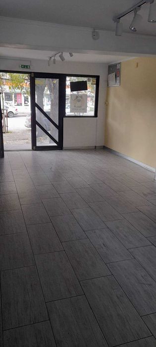 Spațiu comercial de vânzare – 42 mp, parter, acces stradal, zona Capsa – ideal pentru investiție sau afacere proprie