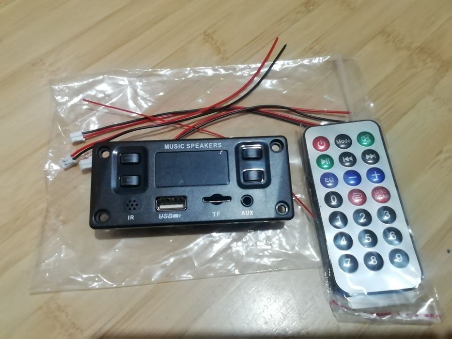 Amplificator 2x25w cu bluetooth,radio, usb, sd, telecomanda, 12v