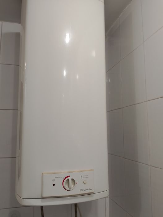 Водонагреватель Electrolux