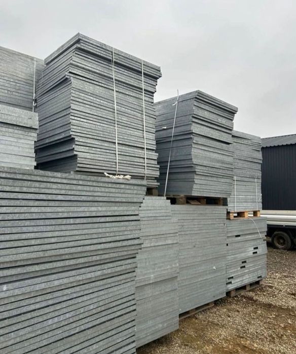 Trepte și gratare zincate