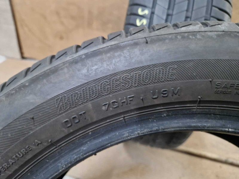 2 Bridgestone R17 205/55
летни гуми
DOT0819