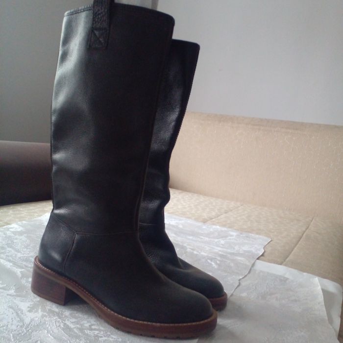 Продам сапоги новые весенние натуралка