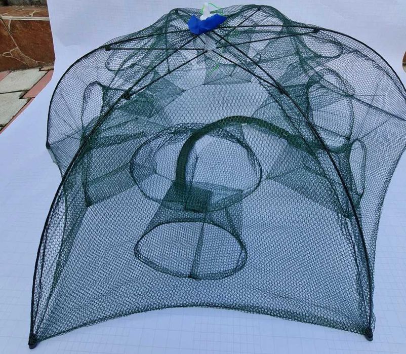 HALAU Crâsnic Varsa tip umbrela pentru raci pestisori  12 intrari 90cm