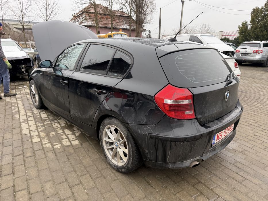 Bmw 118 d 2009 xenon bate motorul