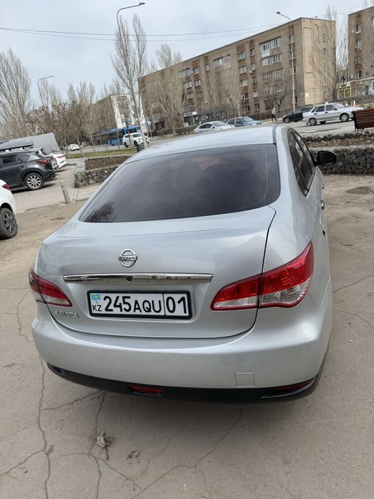 Nissan Almera G15