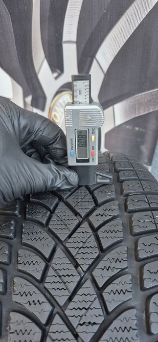 215.40.17 Dunlop Anvelope Iarna Second-hand