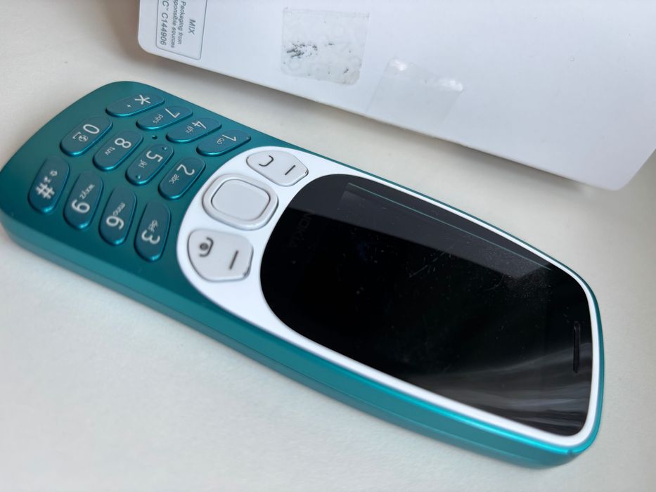 Телефон Nokia 3210