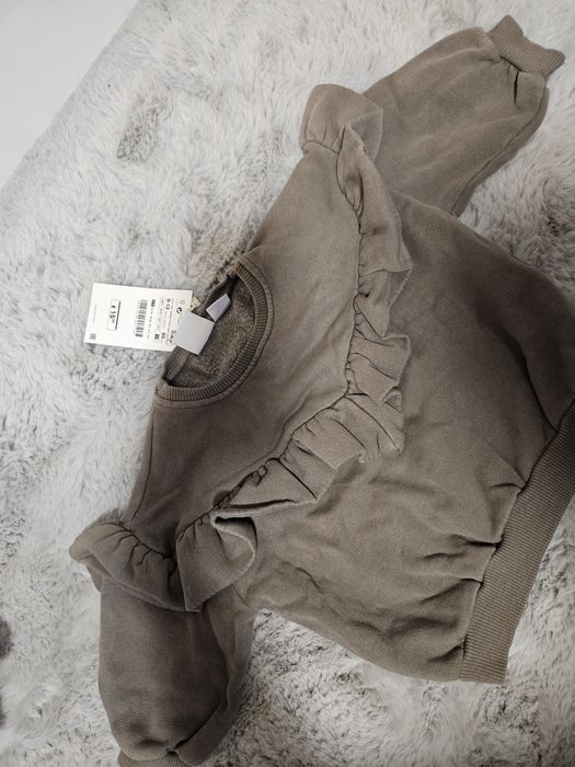 Дрехи за момиче Zara 6-9 мес и 9-12 мес .