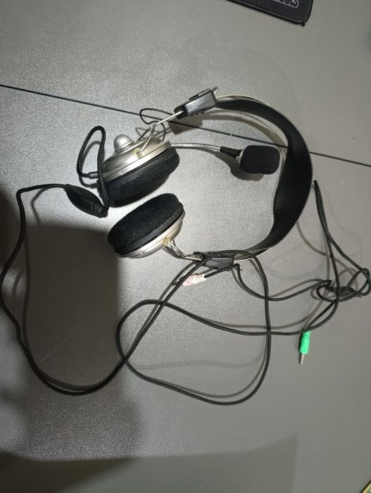 Продам старые наушники для ПК