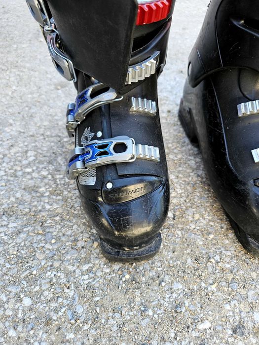 Обувки за ски...