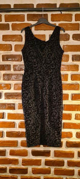 Vand rochie damă eleganta