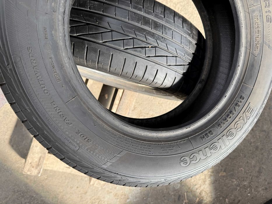 2x Anvelope Vara 215/60 R16 - GoodYear Excellence