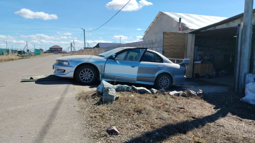 Продам Mitsubishi galant