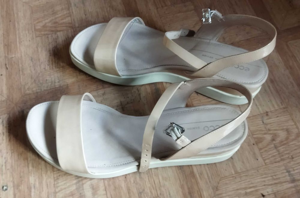 кроссовки Li-Ning 38 раз. ОРИГИНАЛ!