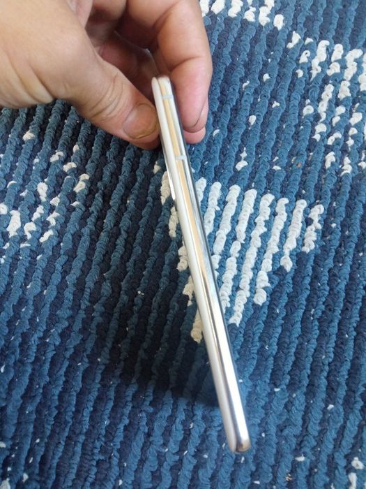 Galaxy s21 5G 8/256 narxi 1500