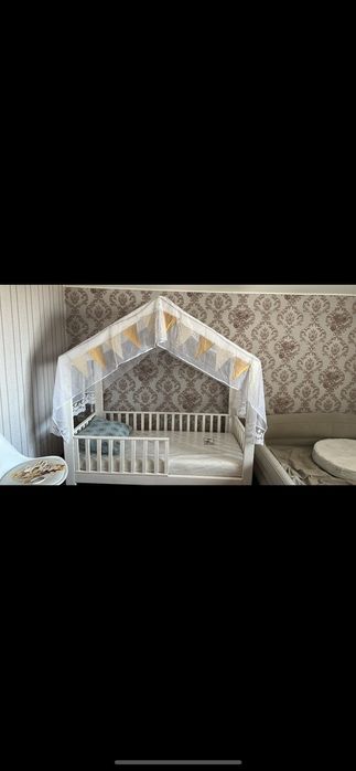 Продам детскую кроватку 5 в 1