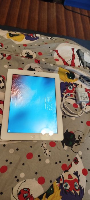Tabletă iPad 2 64Gb White