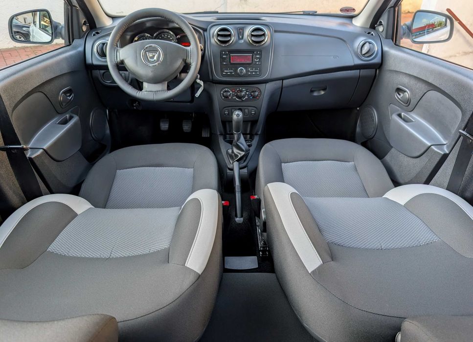 Dacia Sandero 2015