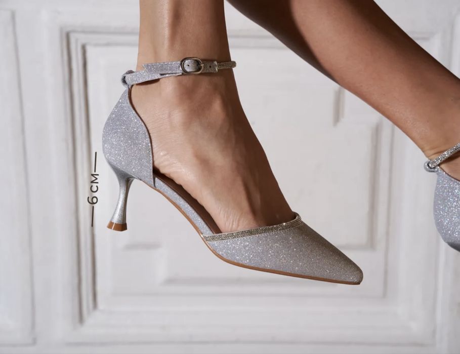 Туфли вечерние блестящие