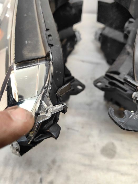 Оригинални фарове Тойота Рав 4  Toyota Rav 4 Led