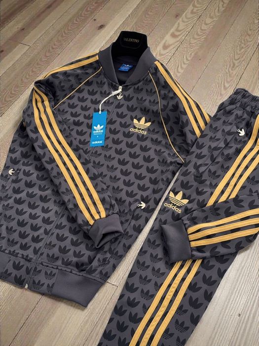 Trening Barbati Siglele Cusute Adidas Puma Nike