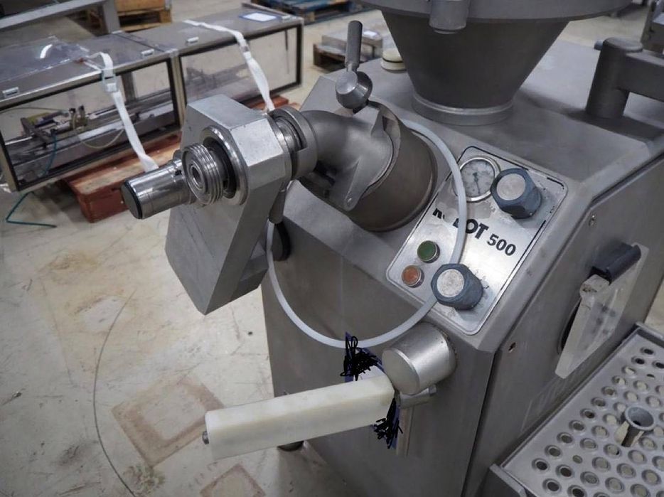 Вакуумный Шнековый Шприц Vemag Robot 500