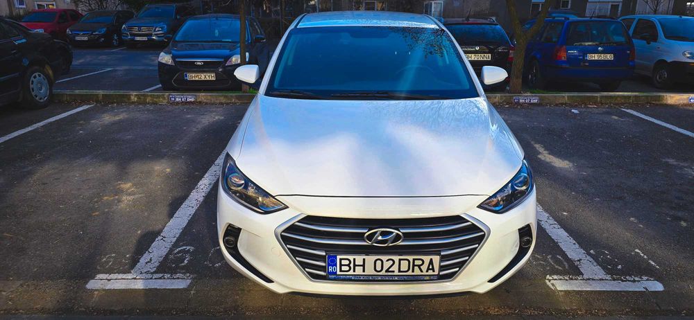 Hyundai Elantra 2016, 1.6 benzina aspirat, 128cp, euro 6, manual