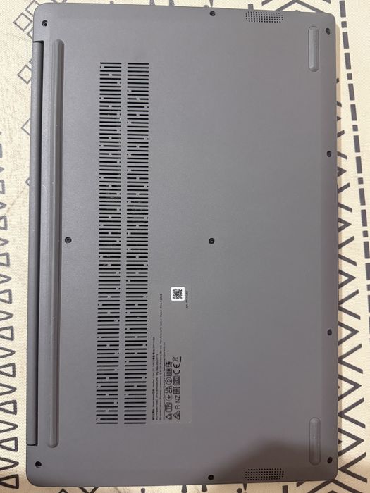 Продам Ноутбук Lenovo в идеальном состоянии