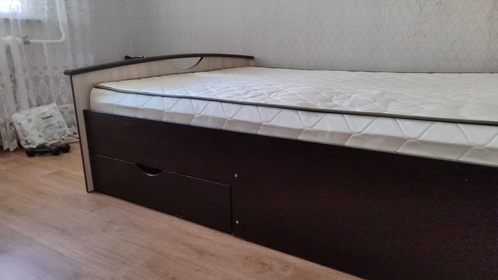 Кровать 200/160см