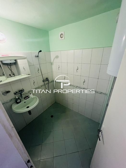 Дава се под наем Тристаен апартамент в Бургас, Лазур - 95 кв.м за 367.2 € - Снимка #6