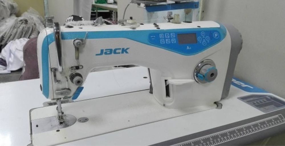 Швеная машинка ,прямострочка Автомат Jack