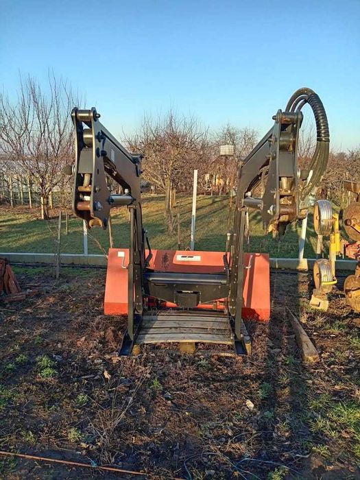 De vânzare încărcător frontal