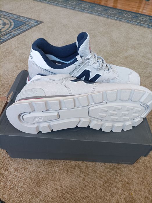 Продавам чисто нови маратонки New Balance ML 574 DTC