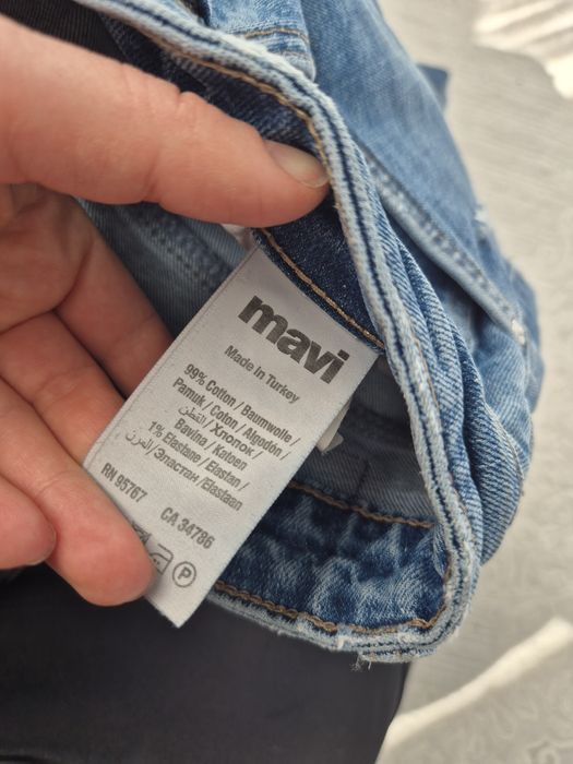 Дънки  mavi 36 размер