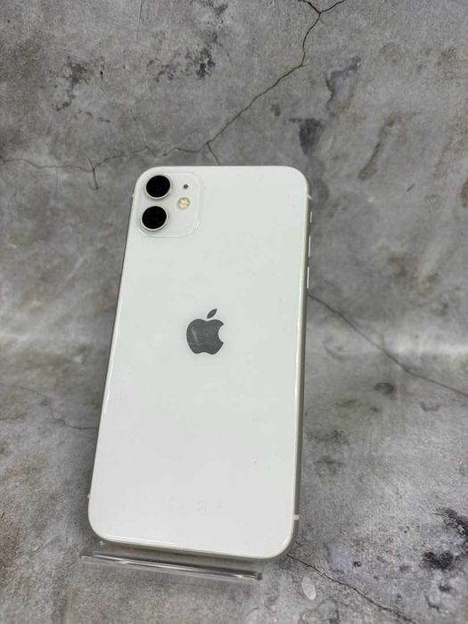 Apple iPhone 11  лот 107/6162