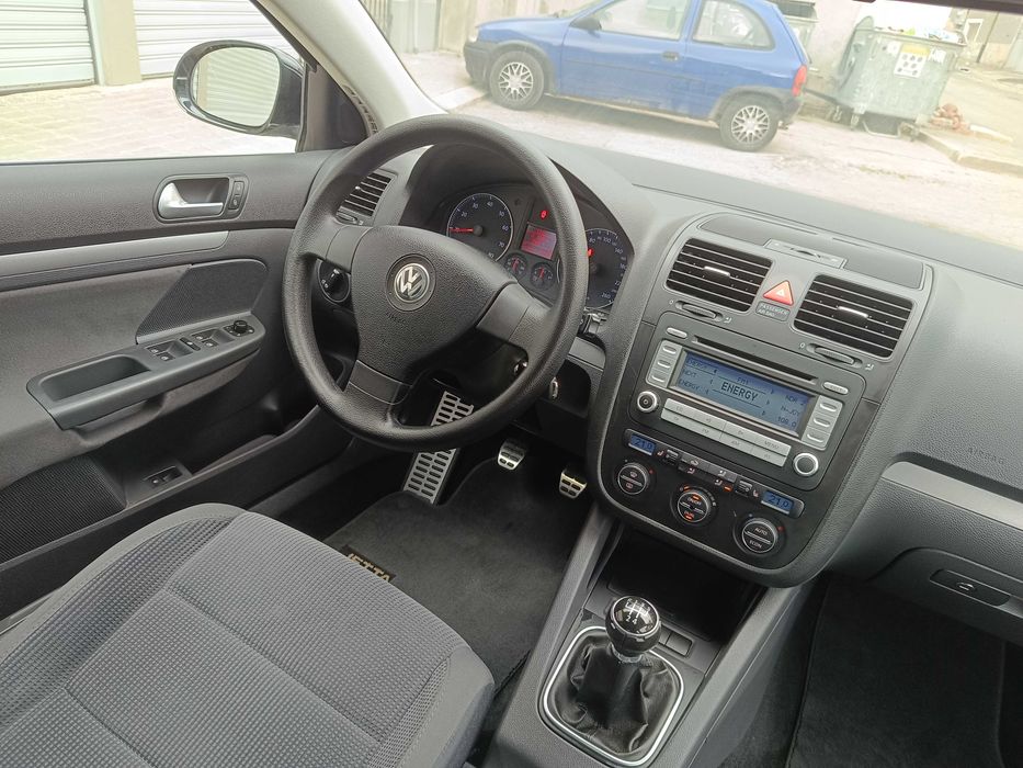 VW Jetta 1.6i 102к.с. 2008
