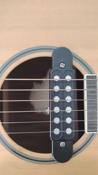 Акустическая гитара