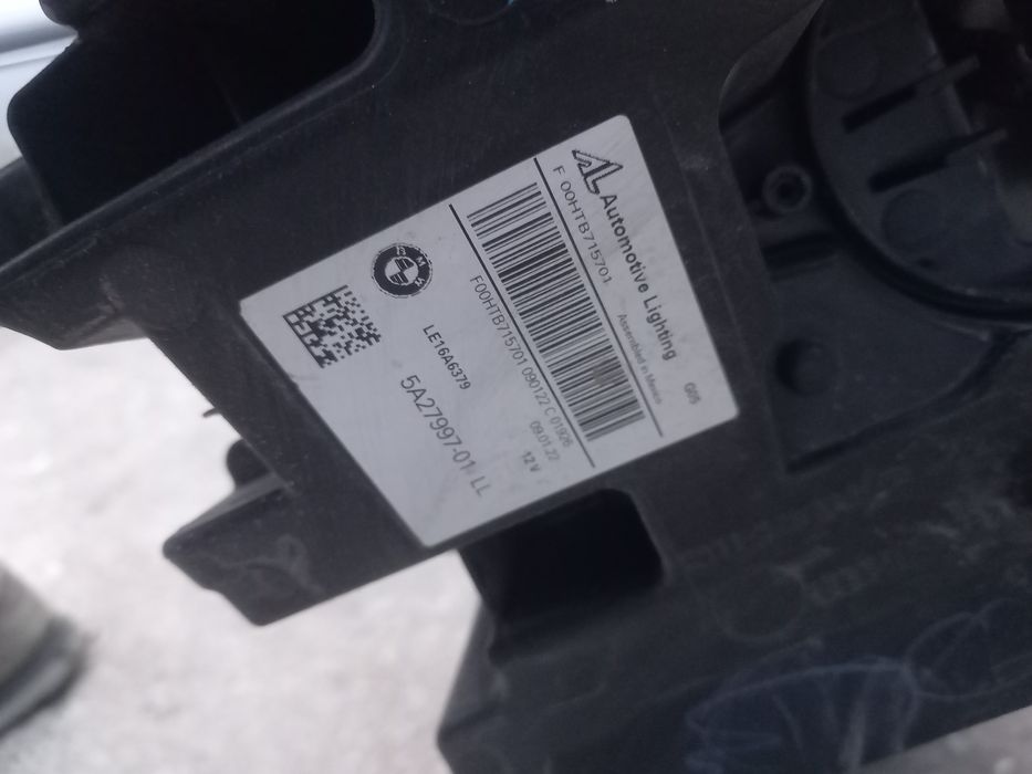 Far stanga BMW X5 X6 G05 G06 laser