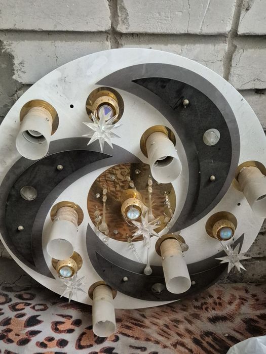 Люстра подвесная большая красивая