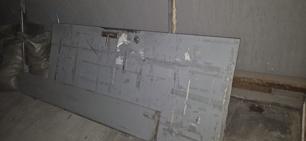 Дверь двухстворчатые