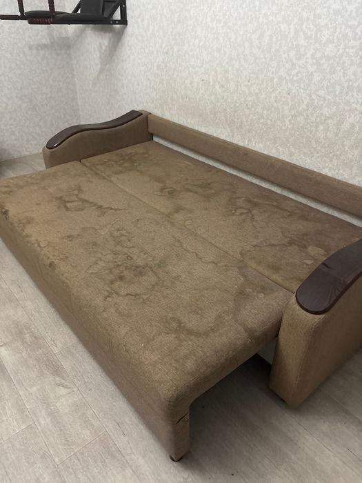 Продам диван б/у