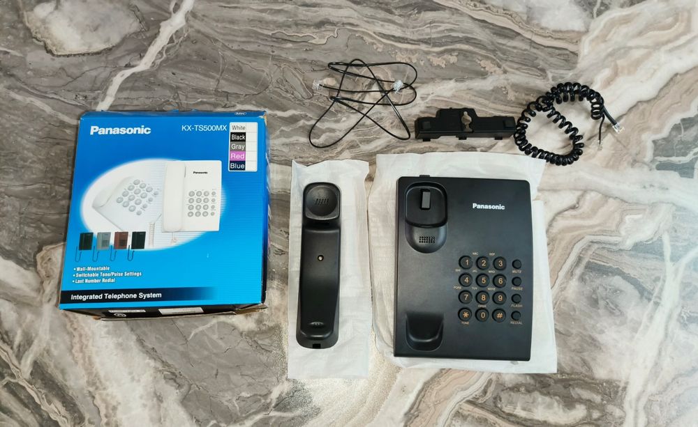 Panasonic KX-TS500MX  стационарный телефон, проводной