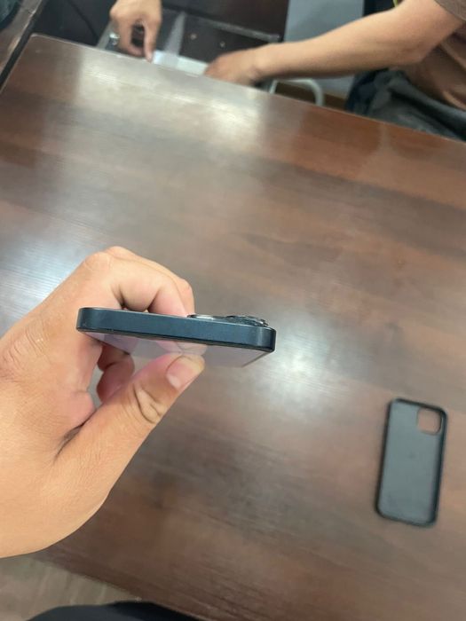 Продам iphone 14