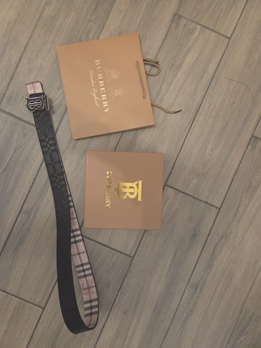 Curea burrbery full accesories